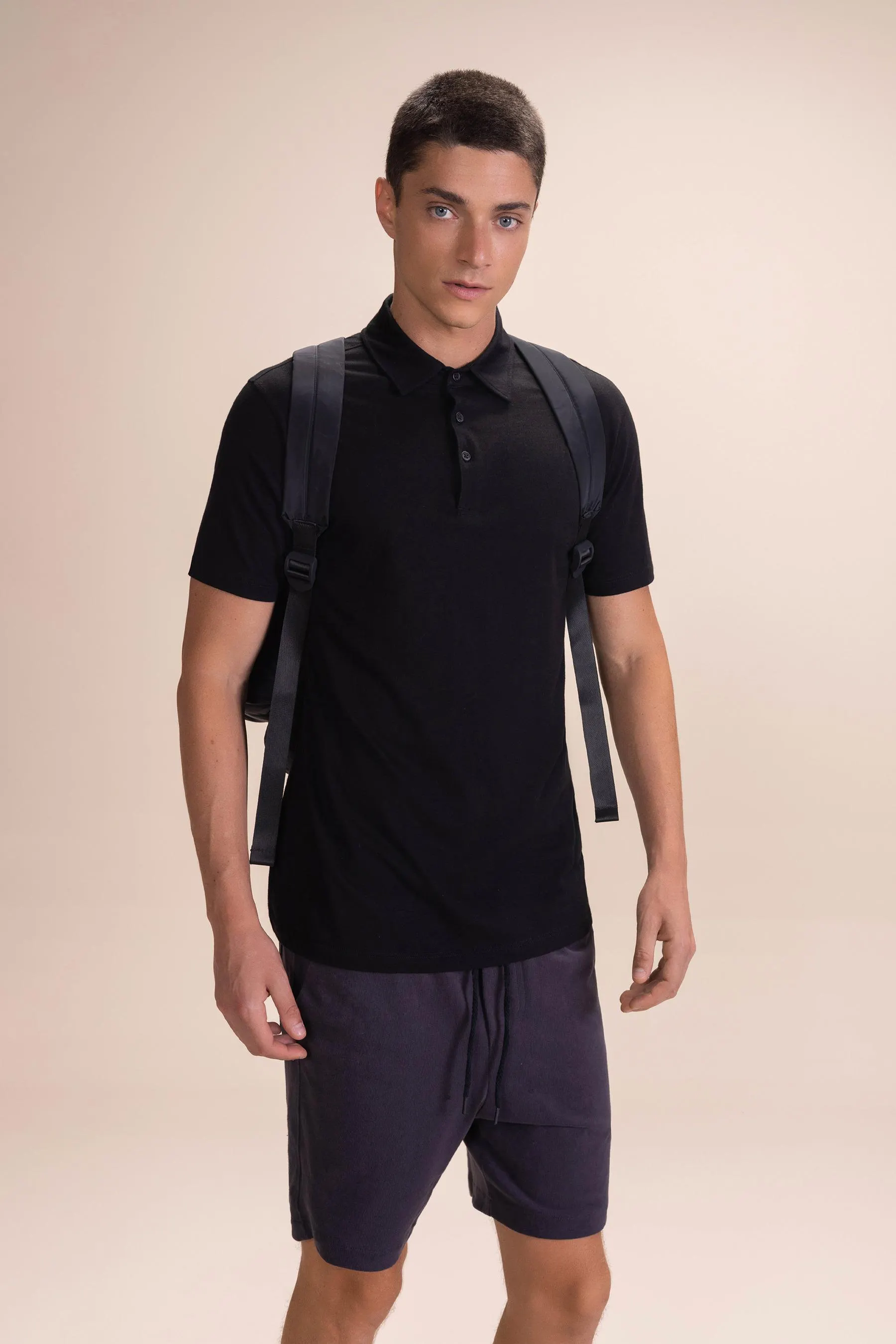 Bermuda Move Street Men