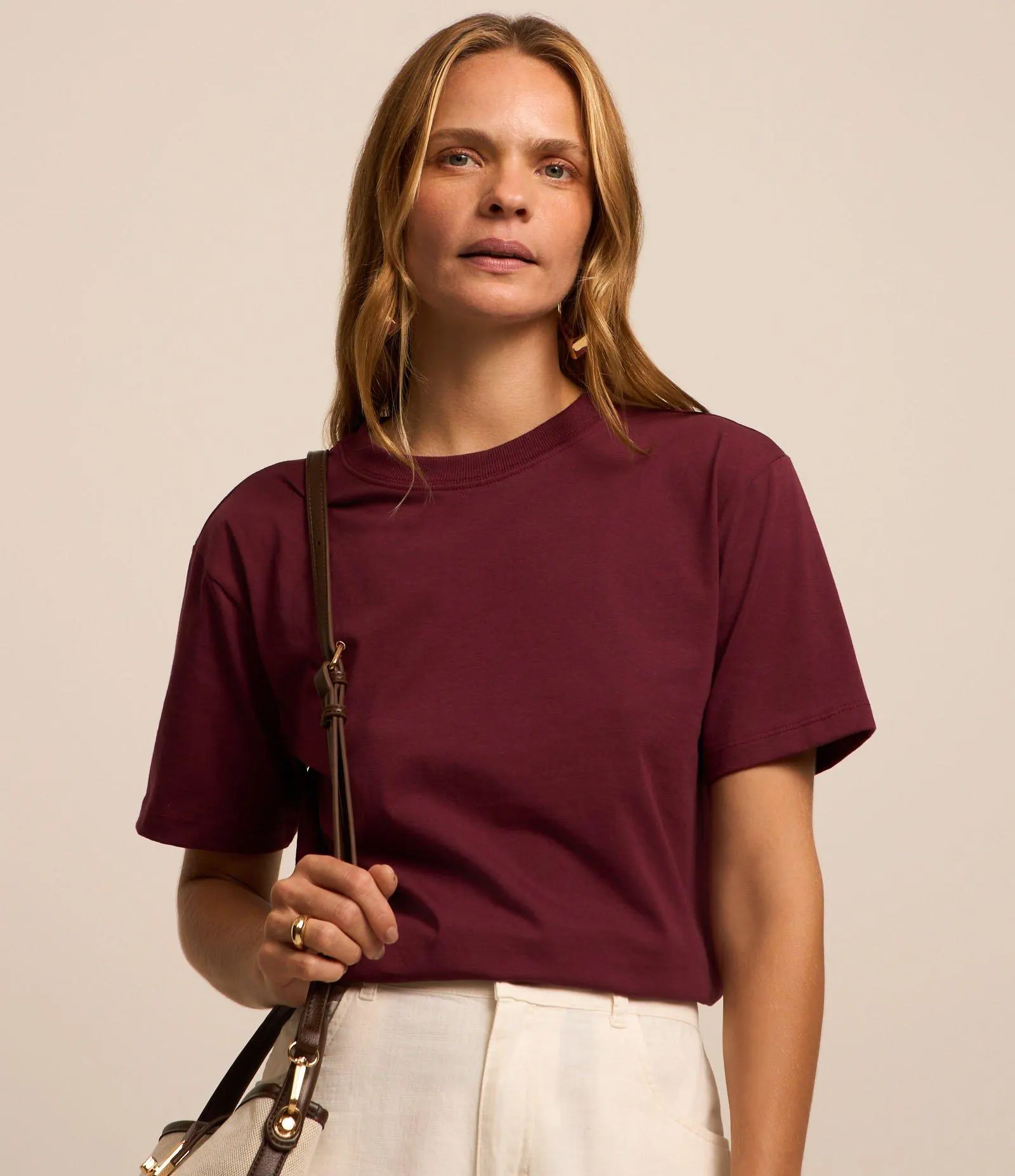 Camiseta em Algodão com Gola Redonda Vermelho