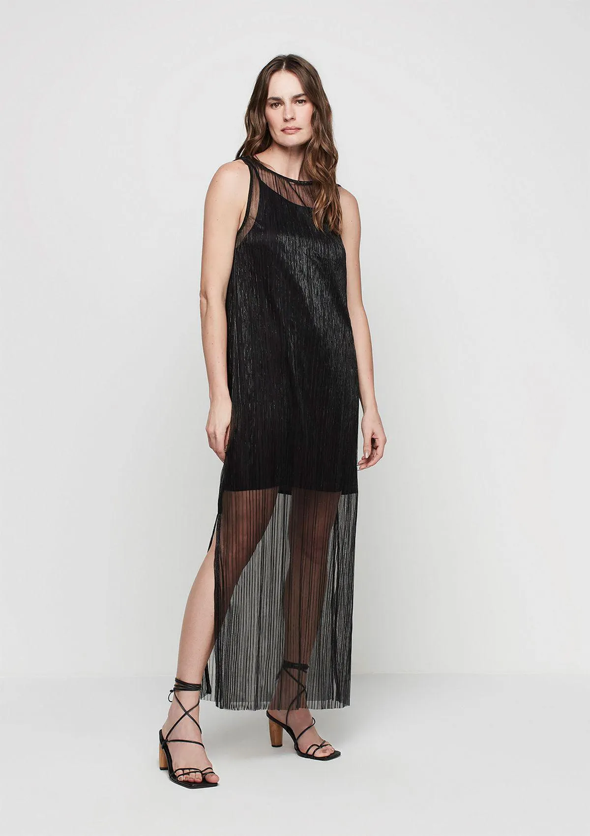 Vestido Longo Reto Em Tule Plissado - Preto