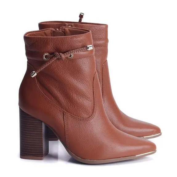 Bota Couro Via Marte Salto Alto Feminina
