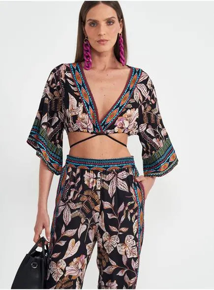 Blusa Cropped Slim Listrada