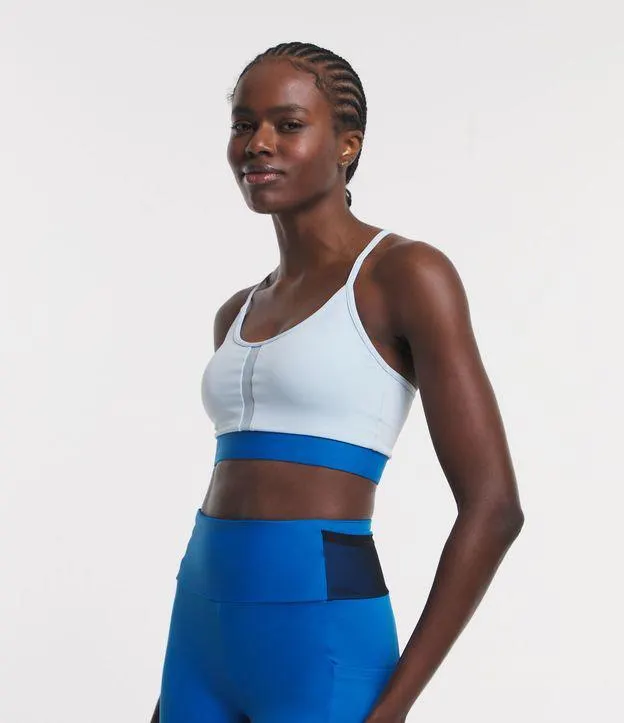 Top Esportivo em Malha Nakay com Bojo Detalhe em Tule e Recorte Azul