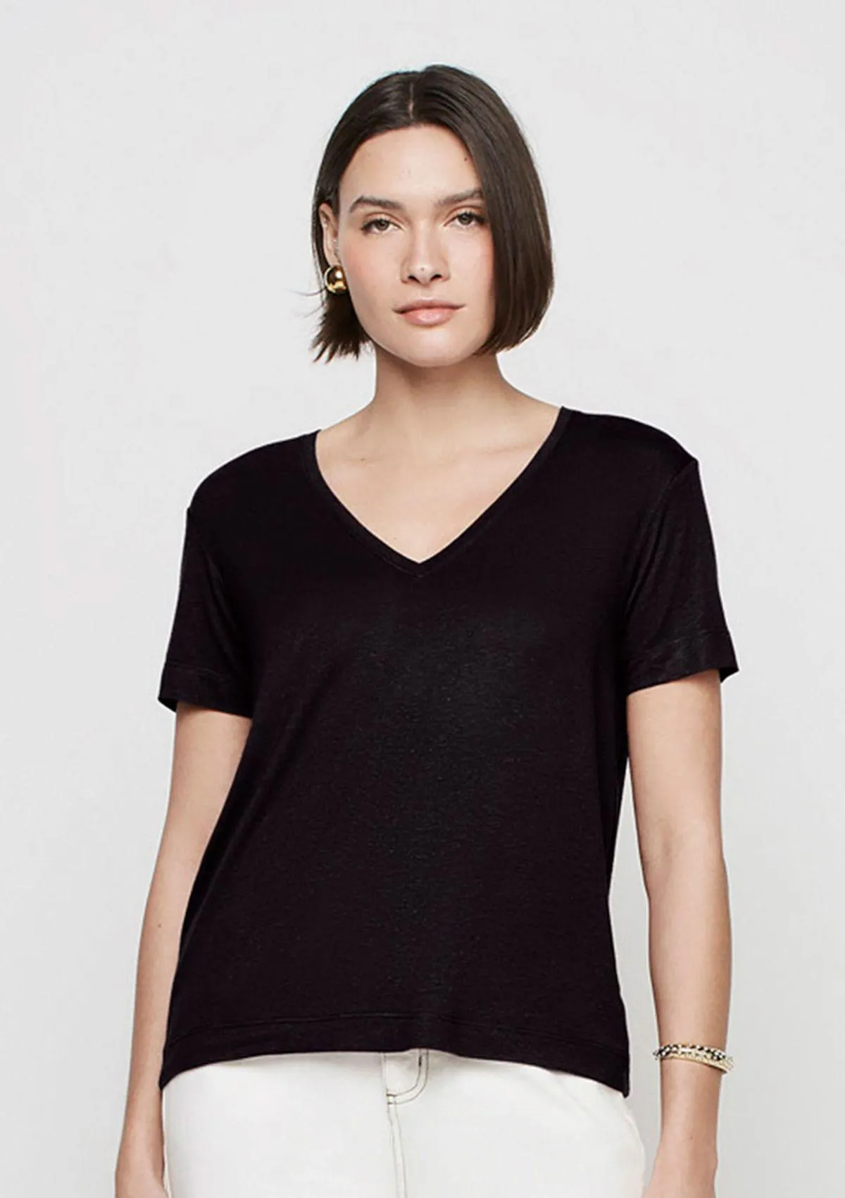 Blusa Alongada Decote V Em Viscose - Preto