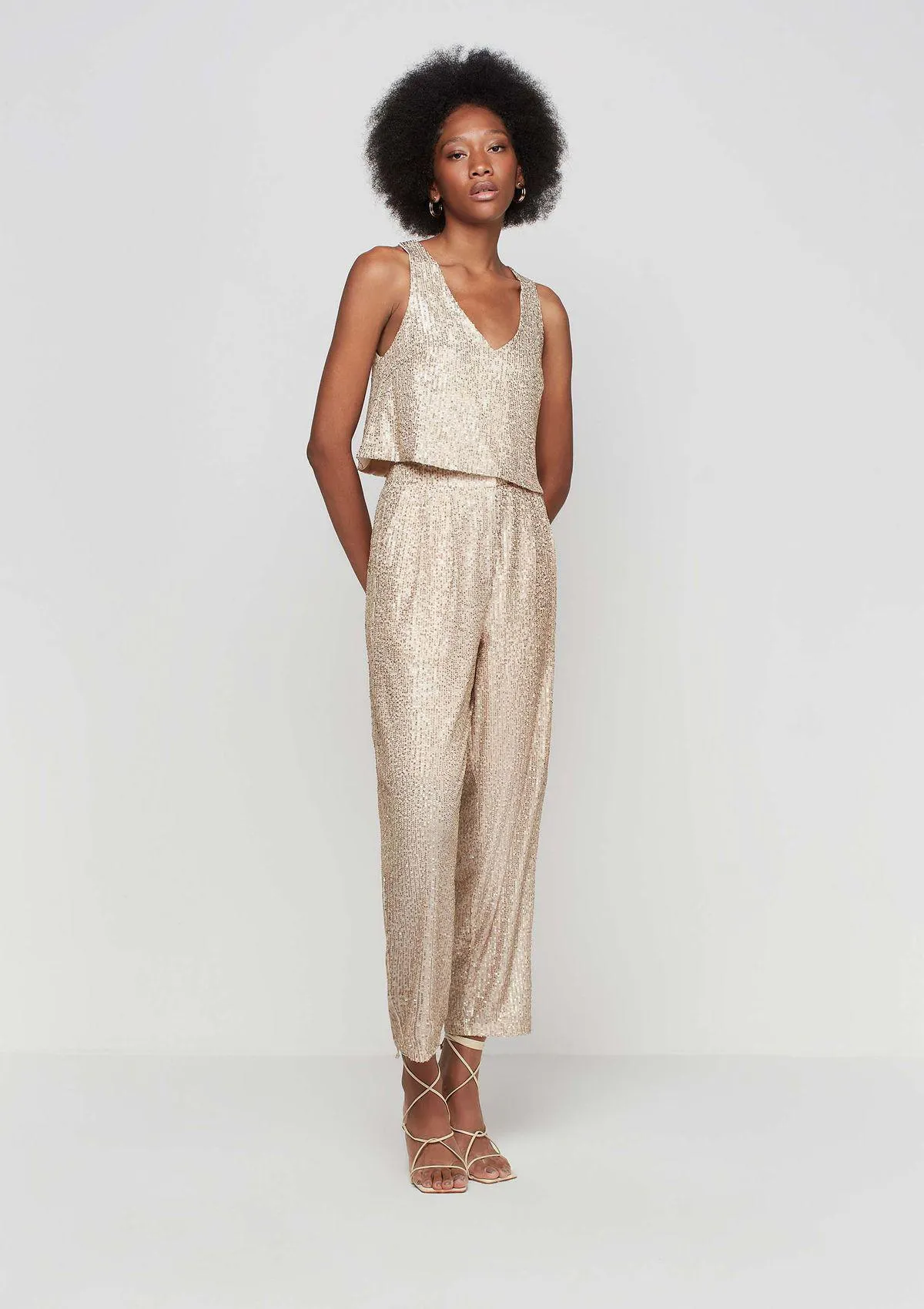 Calça Carrot Cintura Alta Em Paetê - Marrom