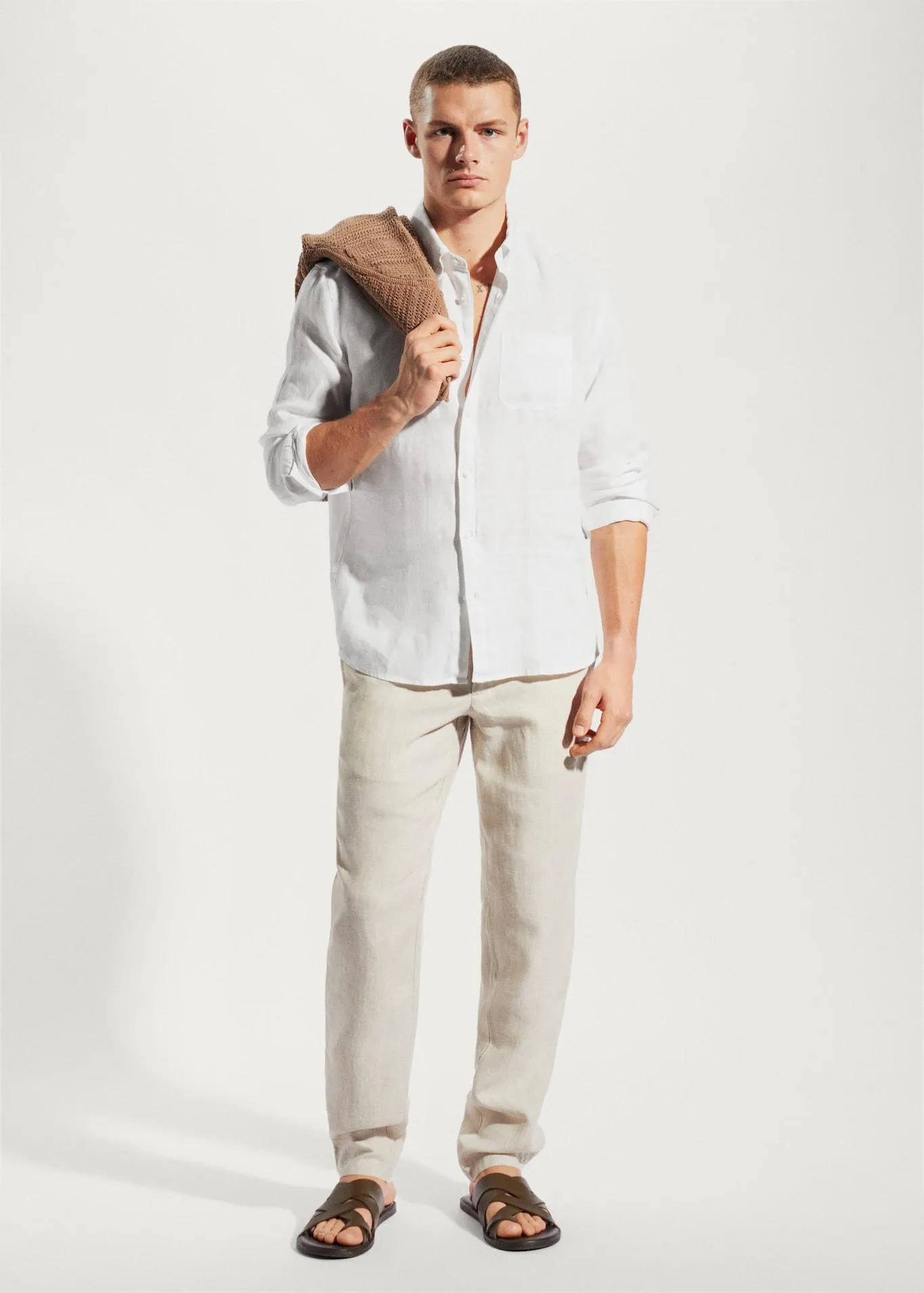 100% linen slim-fit shirt