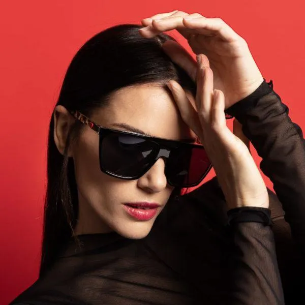 LatinLove LL1098 (Black)