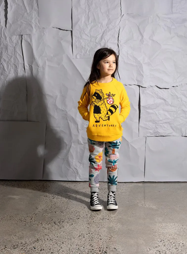 Minti Wandering Raccoon Furry Crew