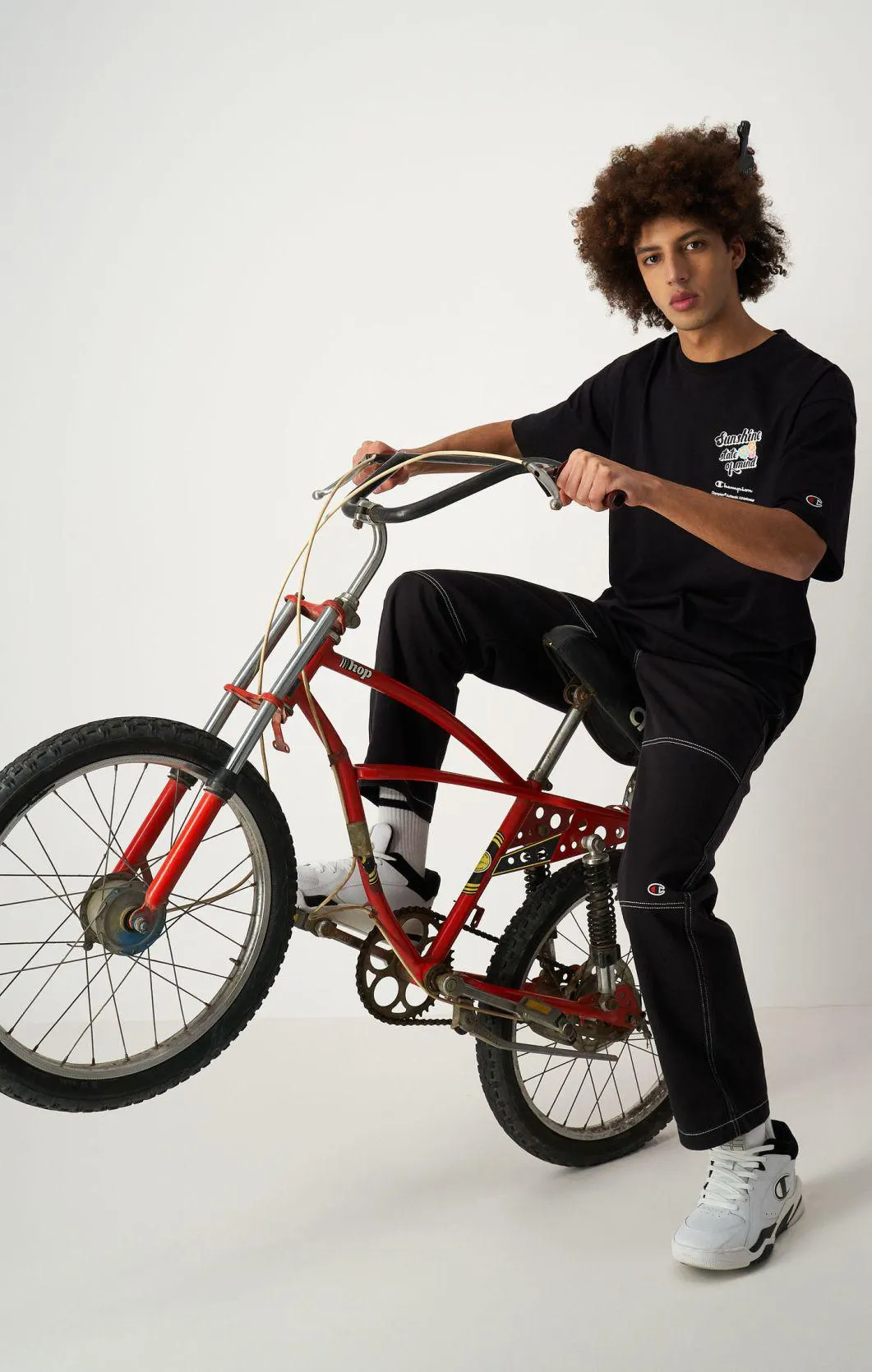 Black Camiseta gráfica de algodón T-Shape