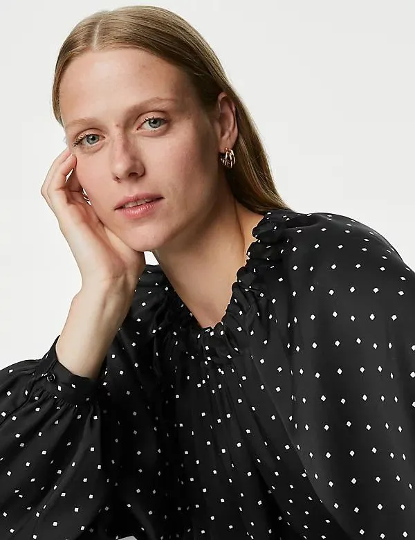 Printed Blouson Sleeve Blouse