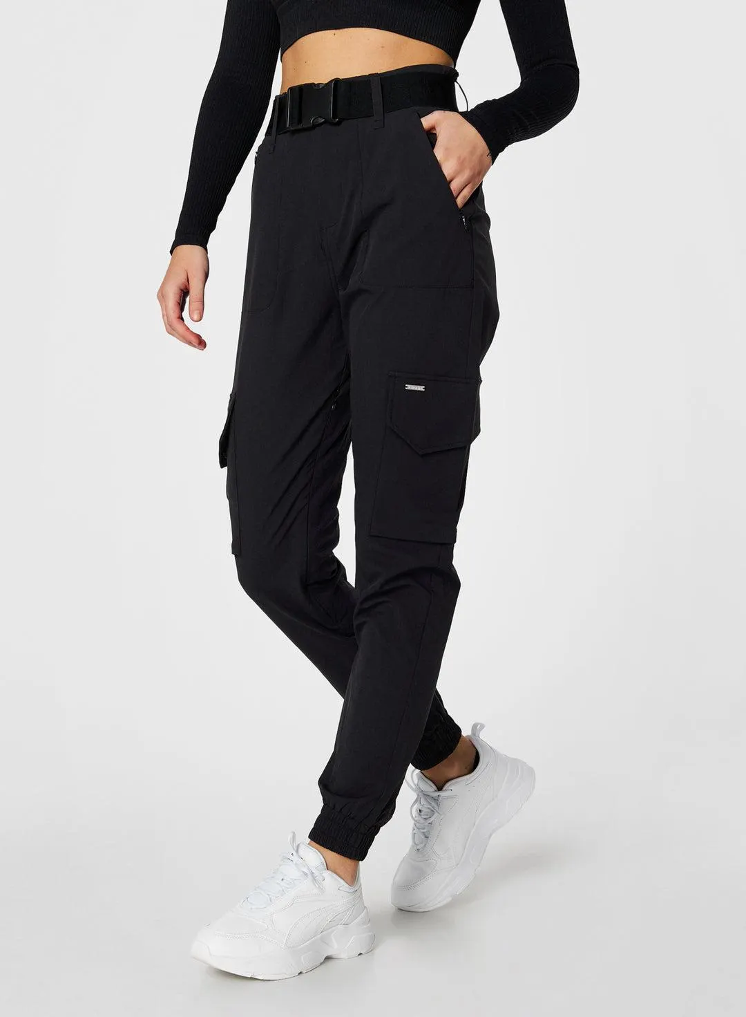 BLACK CARGO PANTS