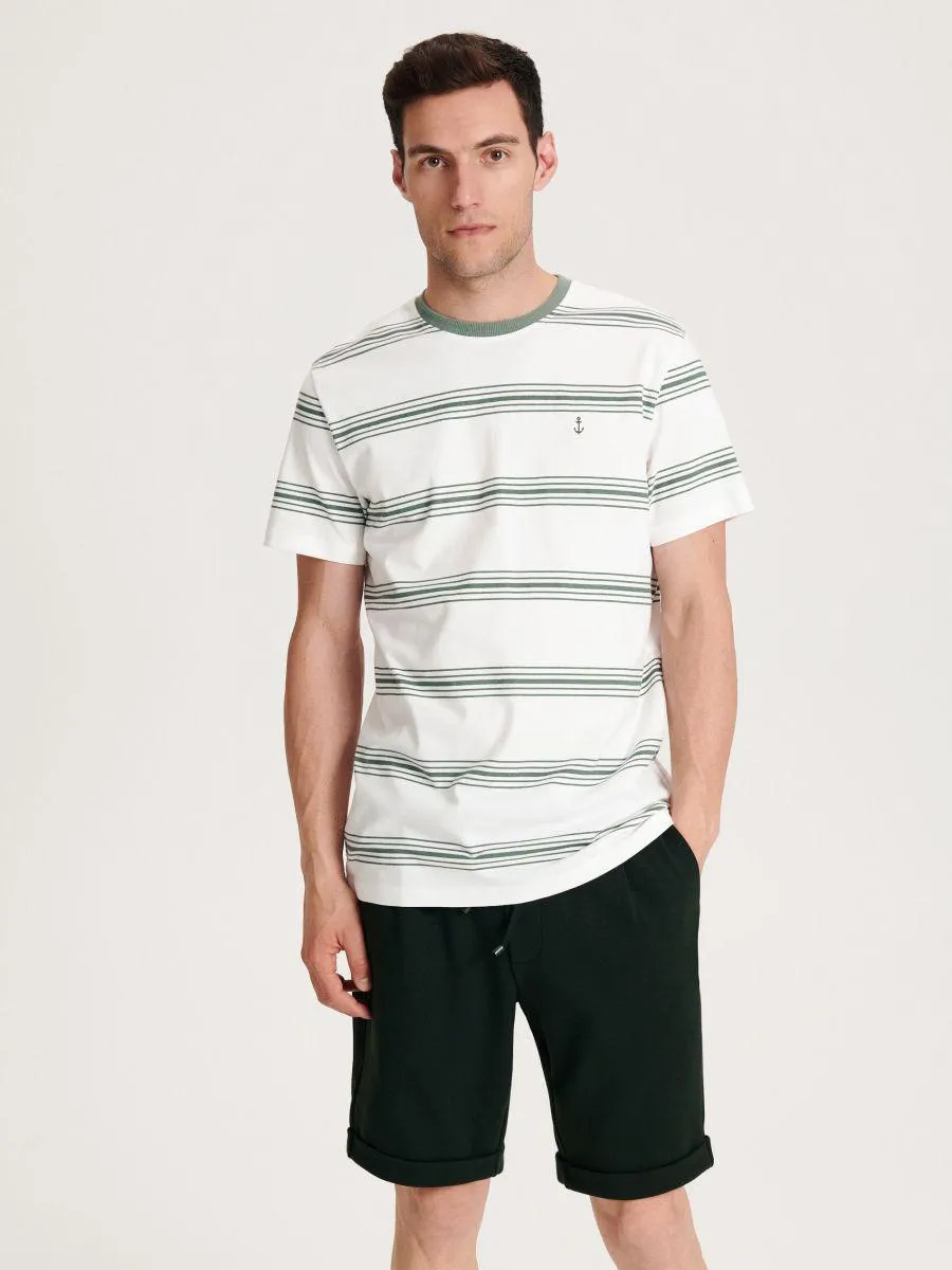 Camiseta regular fit a rayas