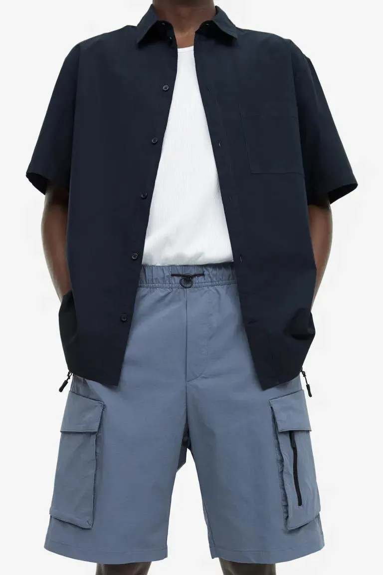 Relaxed Fit Cargoshorts i nylon