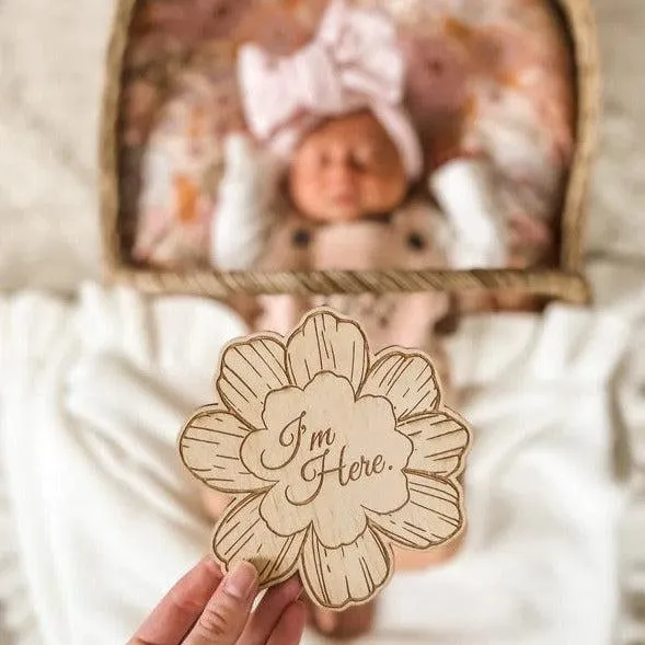 Announcement Plaque - Daisy