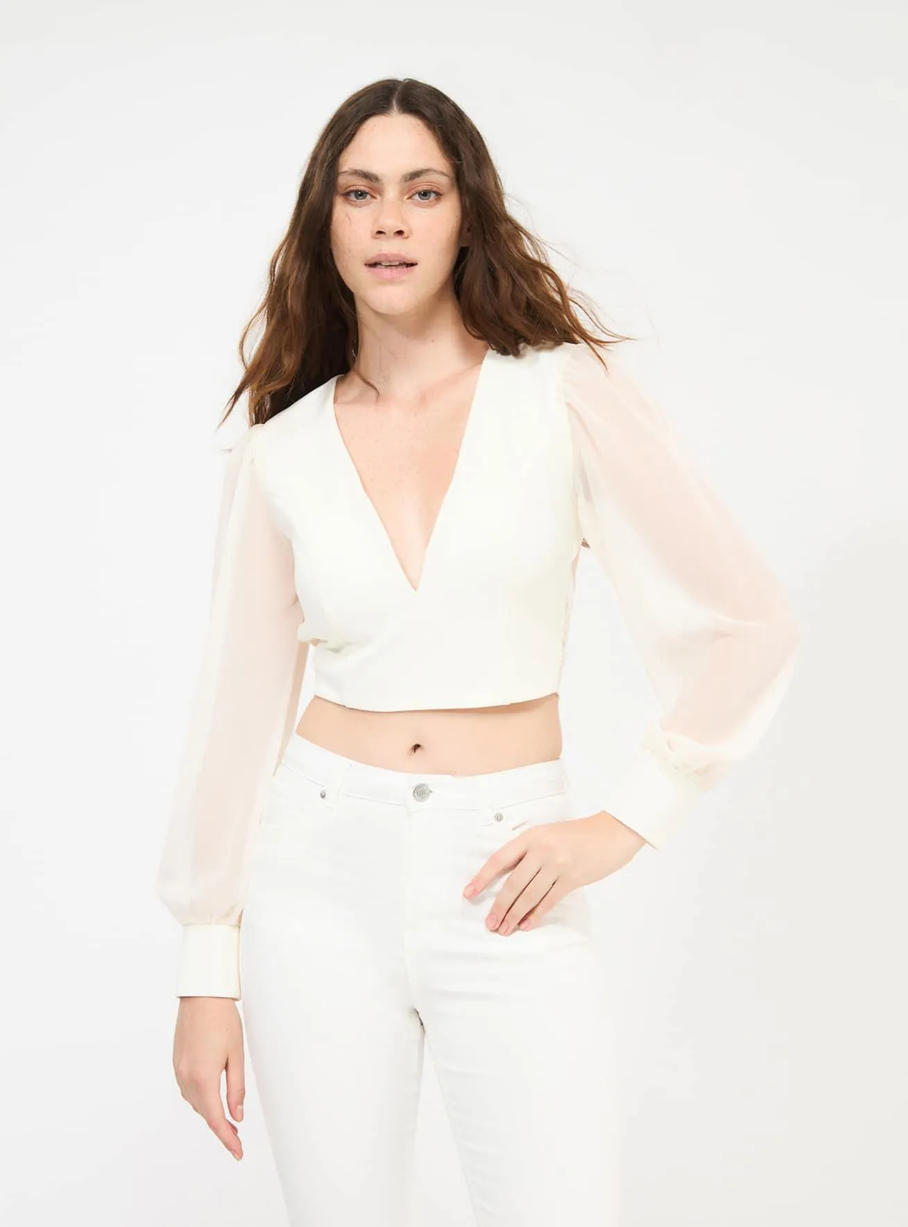 Blusa crop con fiocco sul retro Bianco lana