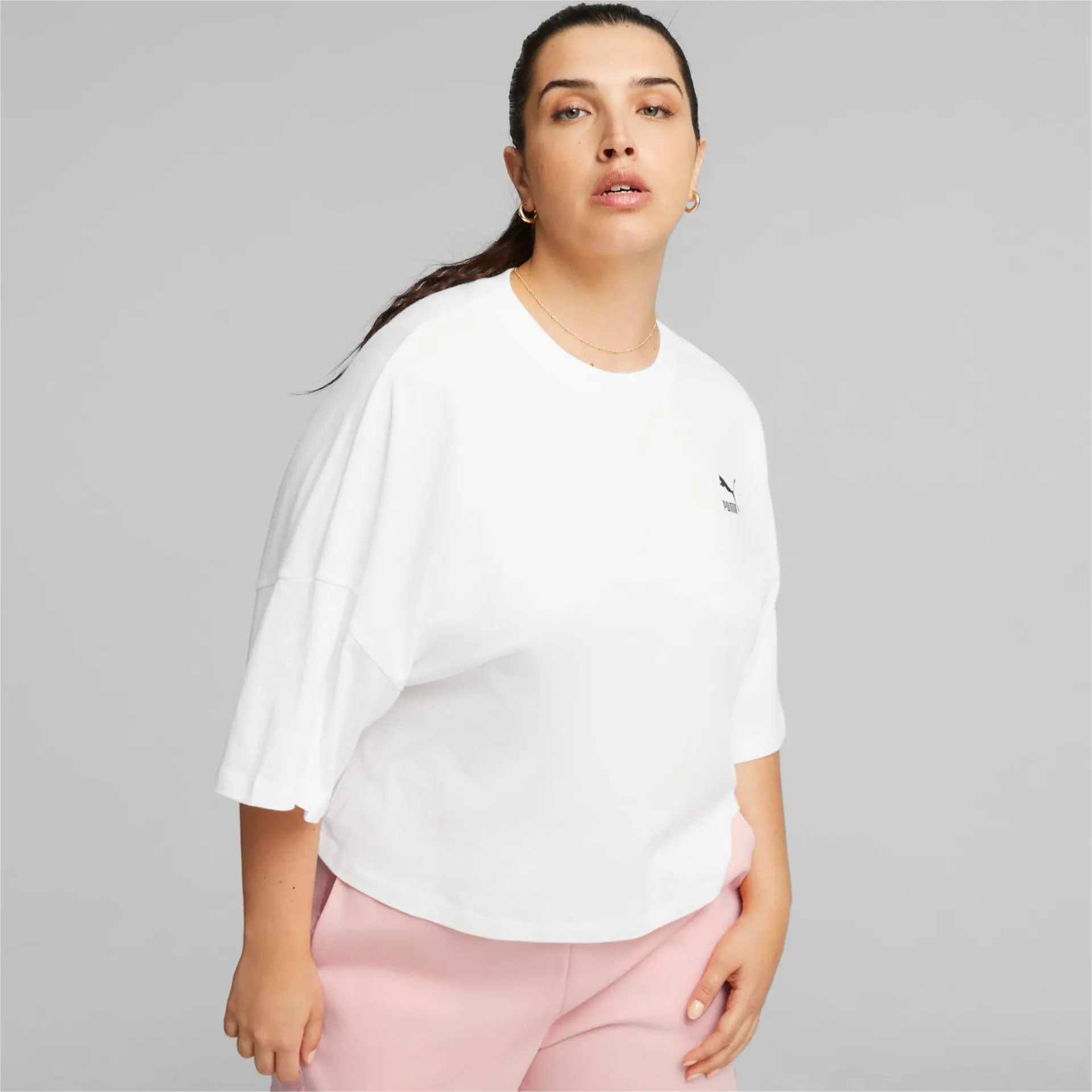CLASSICS Women's Oversized Tee