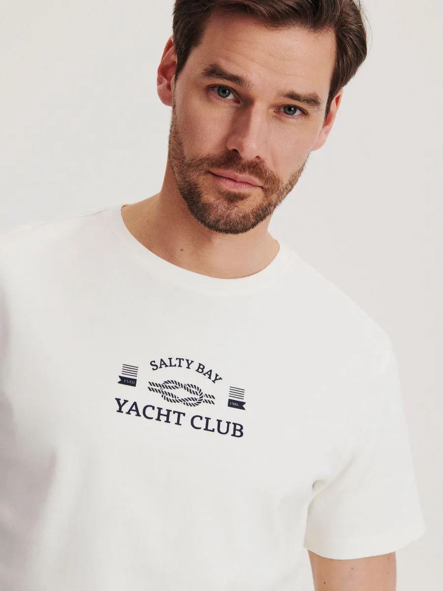 Camiseta regular fit con estampado