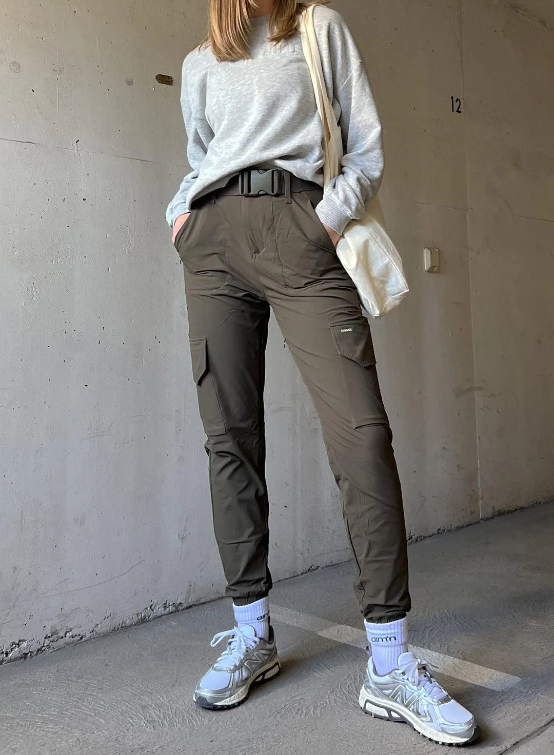 KHAKI CARGO PANTS