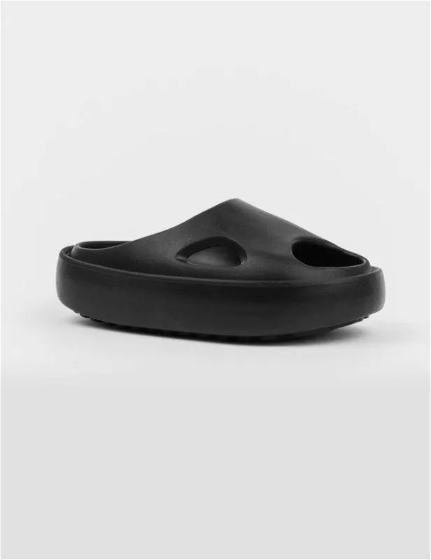 Magma Sandal Black