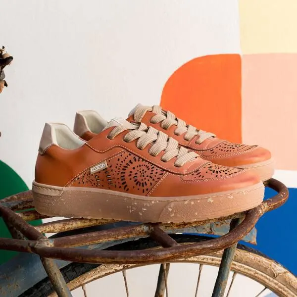 VITORIA Zapatillas de estilo deportivo para mujer Pikolinos Vitoria