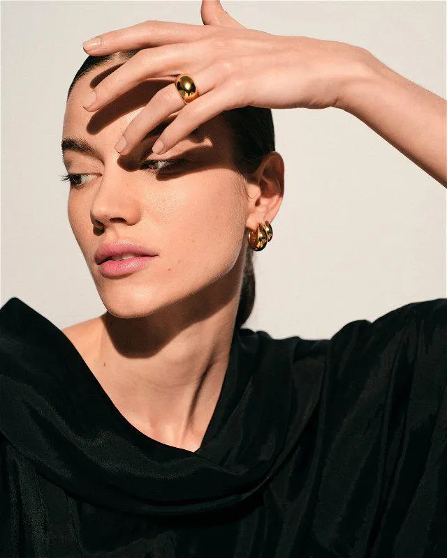 Ice Hoop Small Gold 2 Pcs