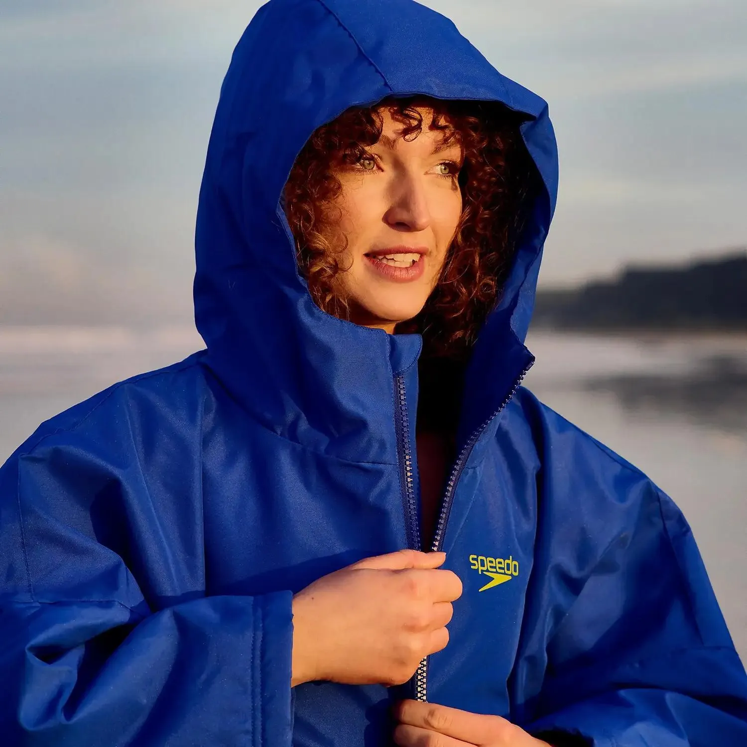 Bata térmica de cambio para secarse para adulto en azul