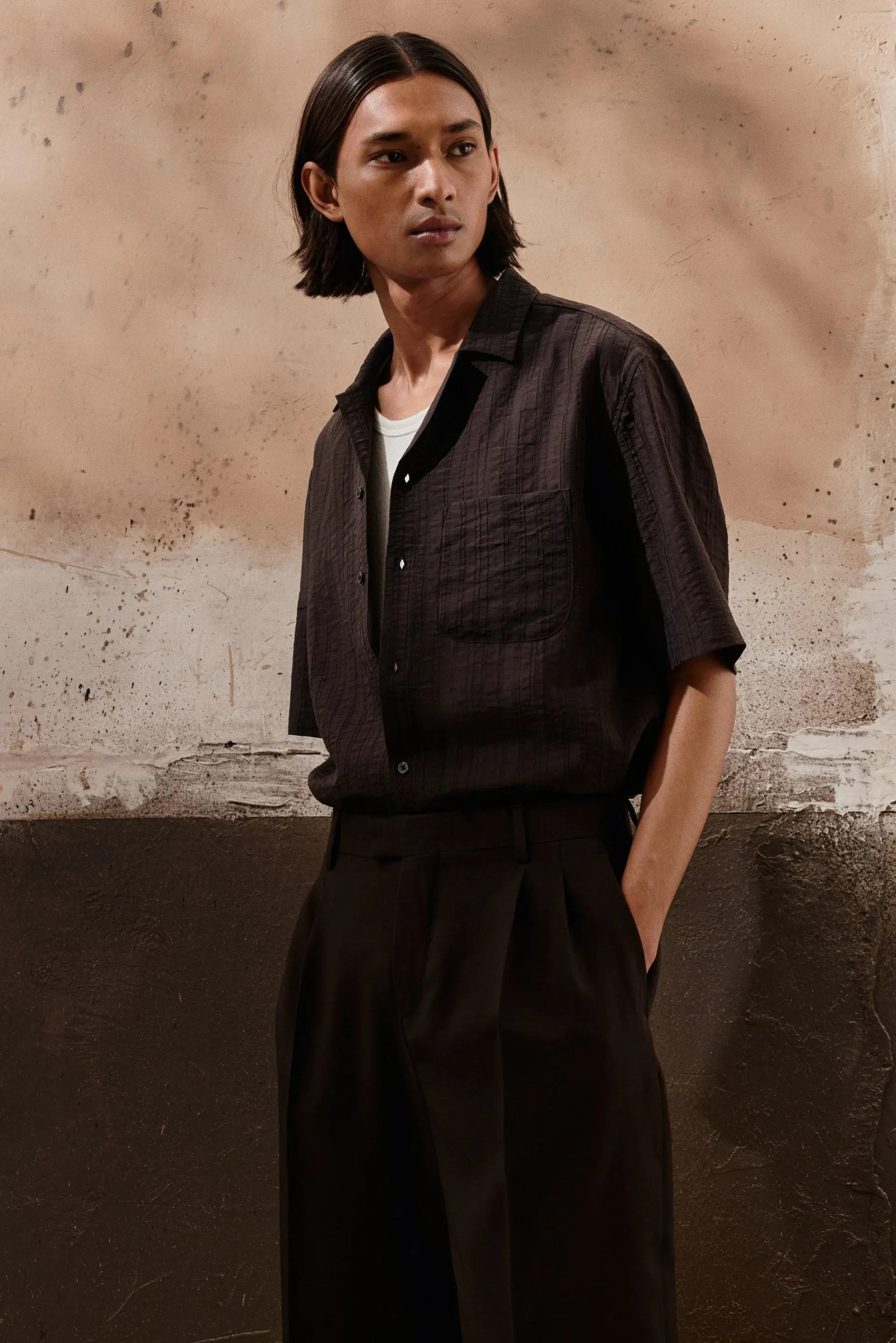 Chemise texturée coupe classique à col cubain