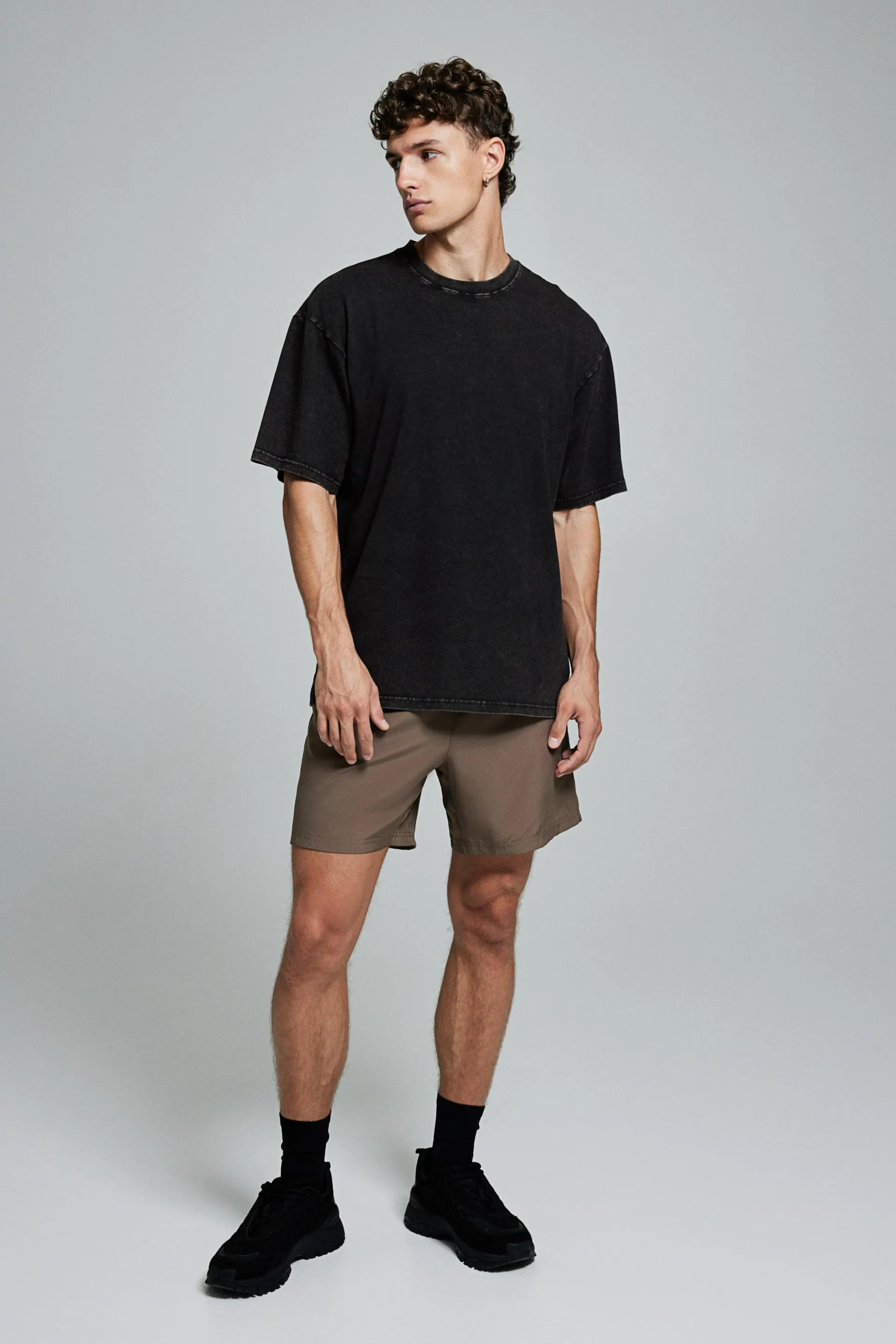 Tricou de sport Loose Fit din DryMove™