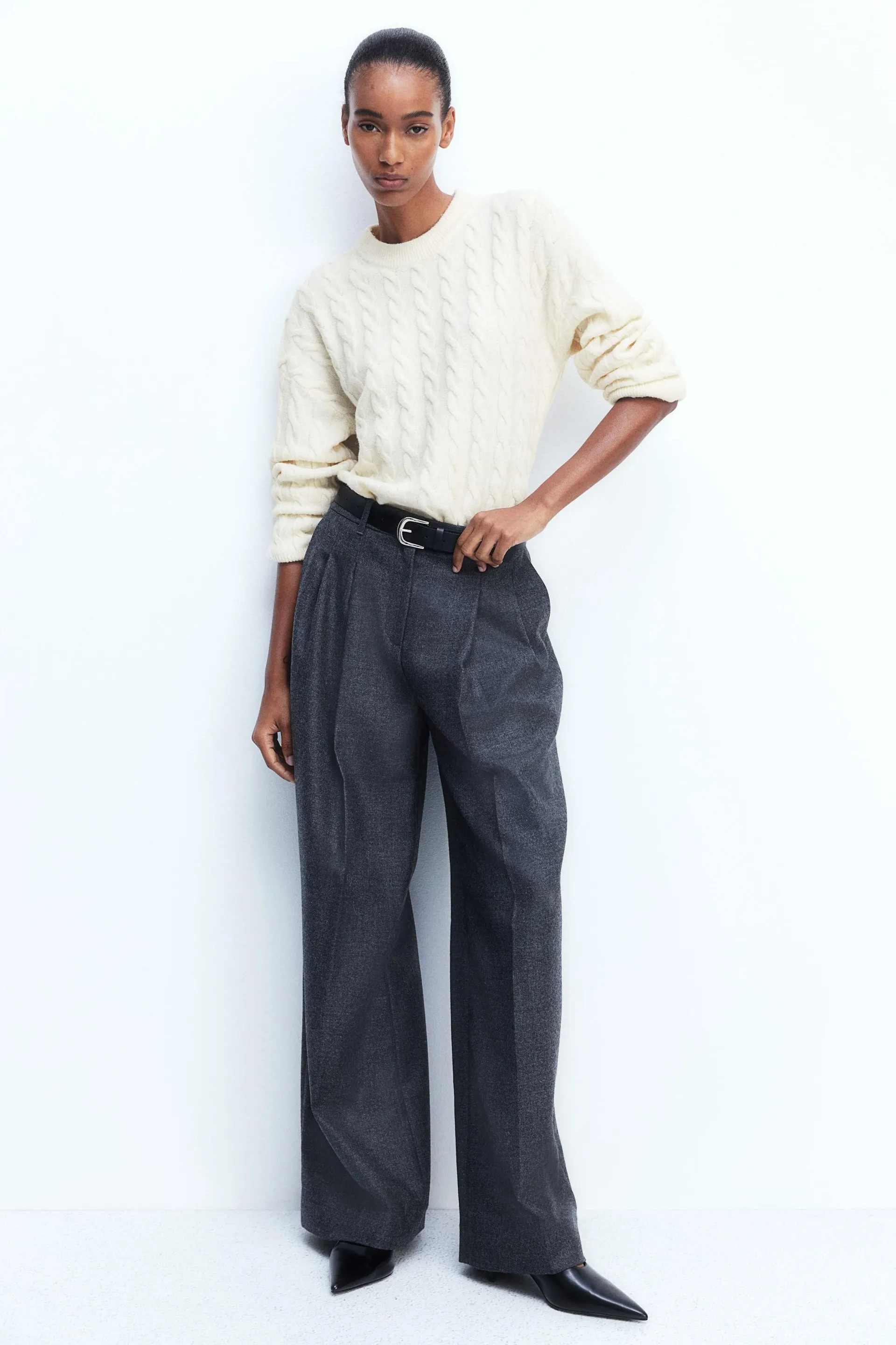 Suéter en tejido trenzado