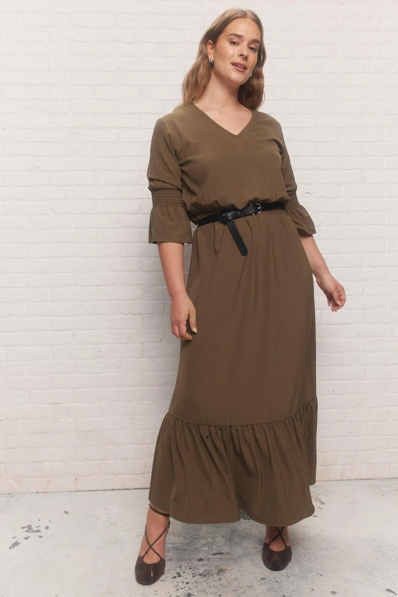 Ebby | Robe longue verte à volants