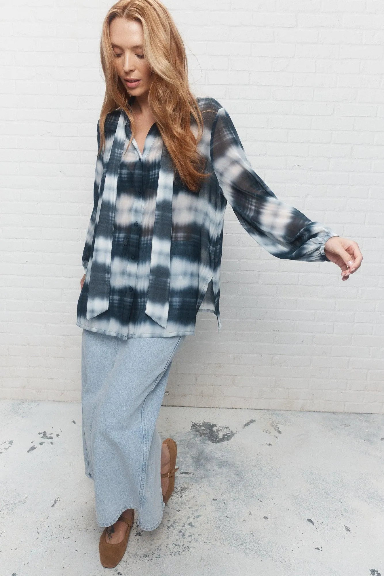 Adeline | Chemise bleue à carreaux