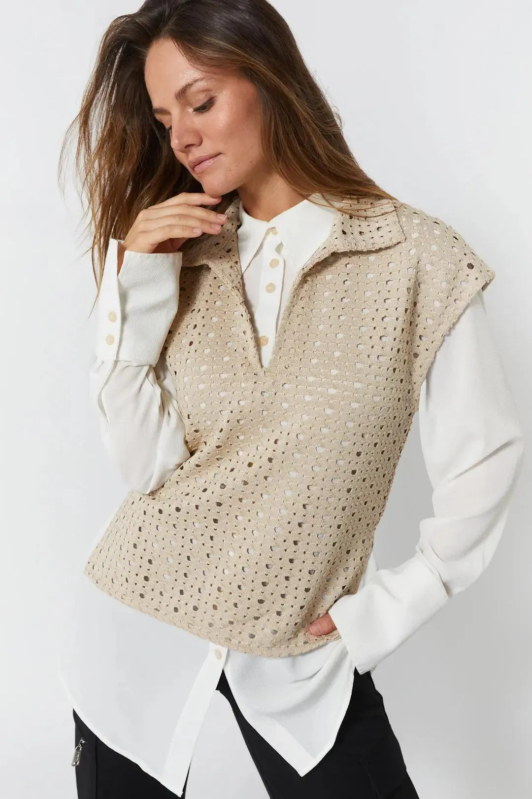 Chandail grège encolure en V | Isabeau