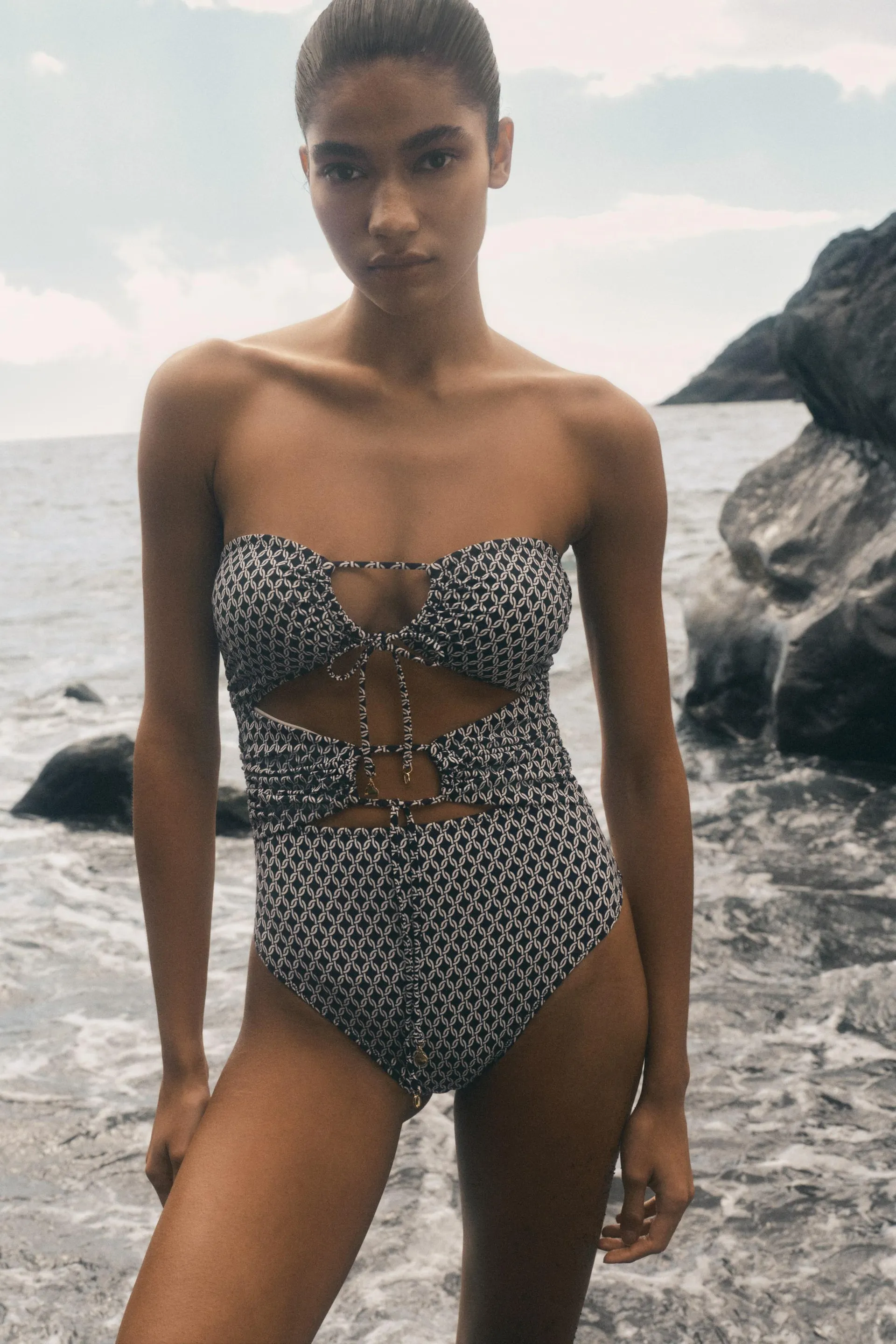 Costume de bain coussiné échancré