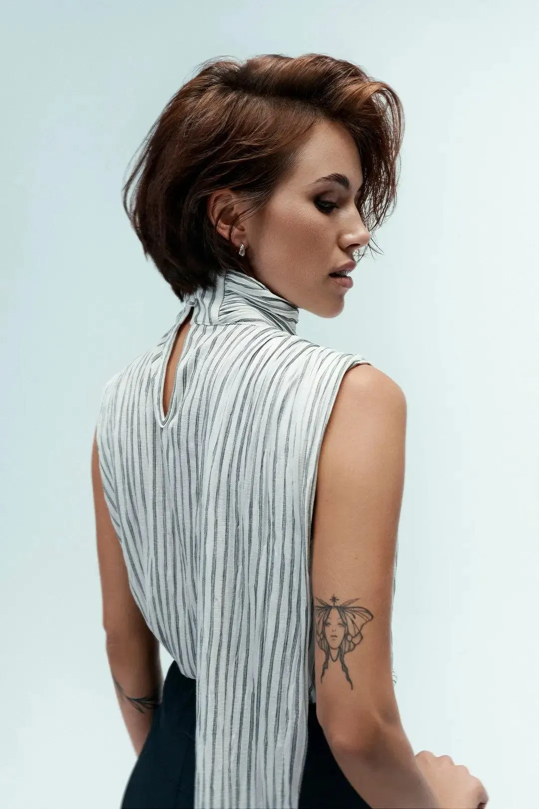 Camisole col montant crème à rayures | Bowen