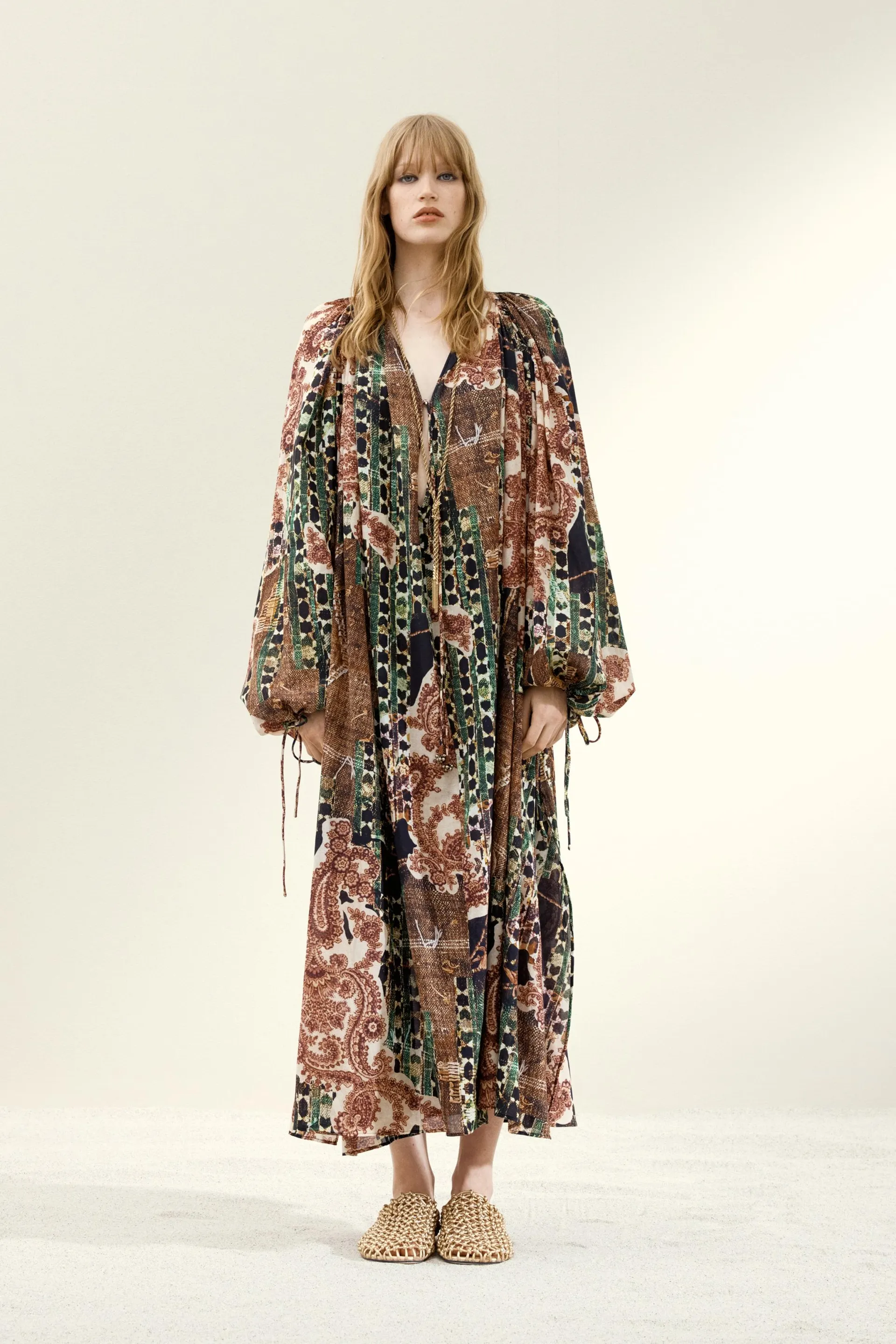 Robe caftan en mousseline