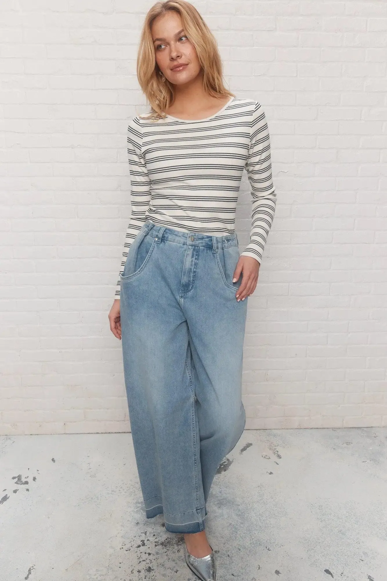 Allure | Jeans large bleu délavé