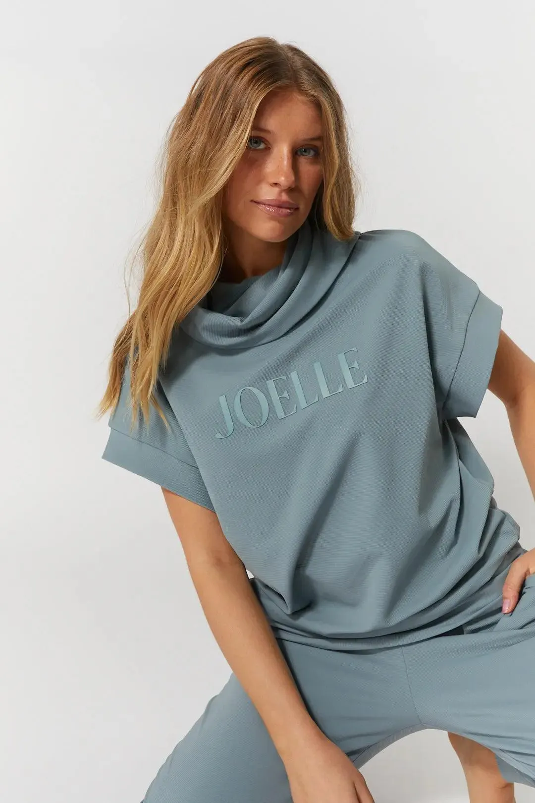 Chandail détente bleu ample à col | Niya