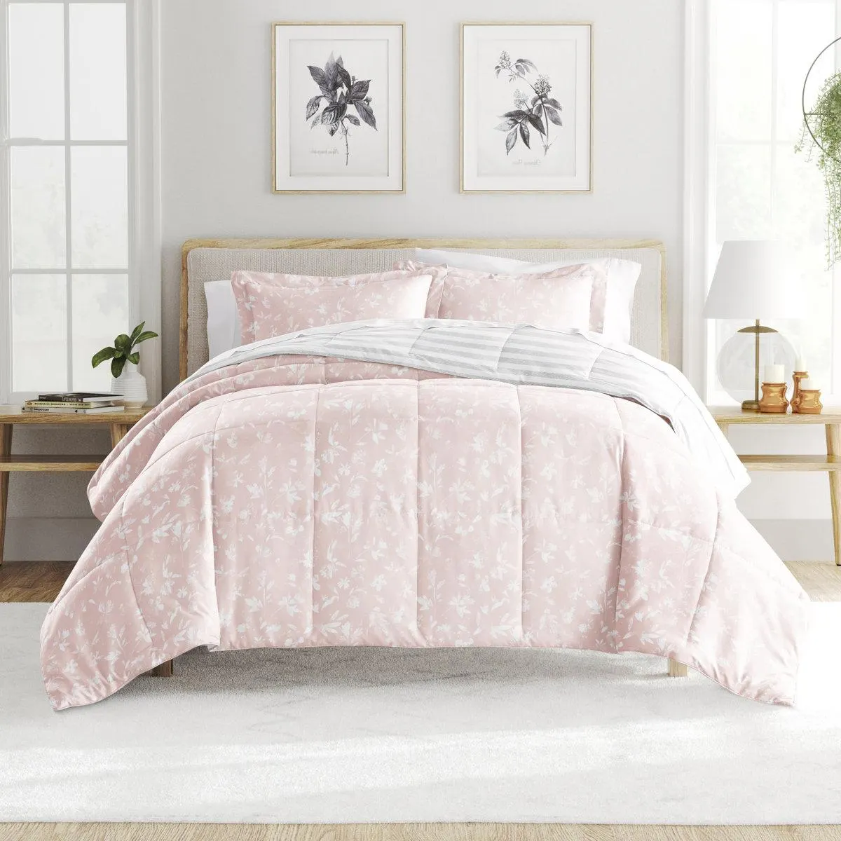 Down Alternative Pressed Flowers Reversible Comforter Set