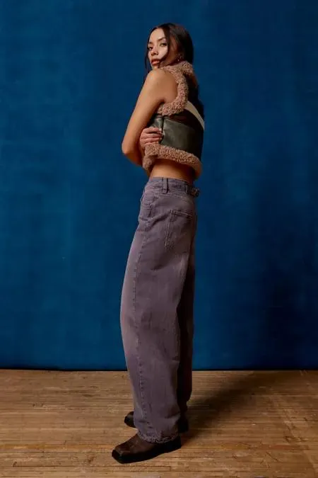 BDG Logan Buckle Essential Baggy Boyfriend Jean