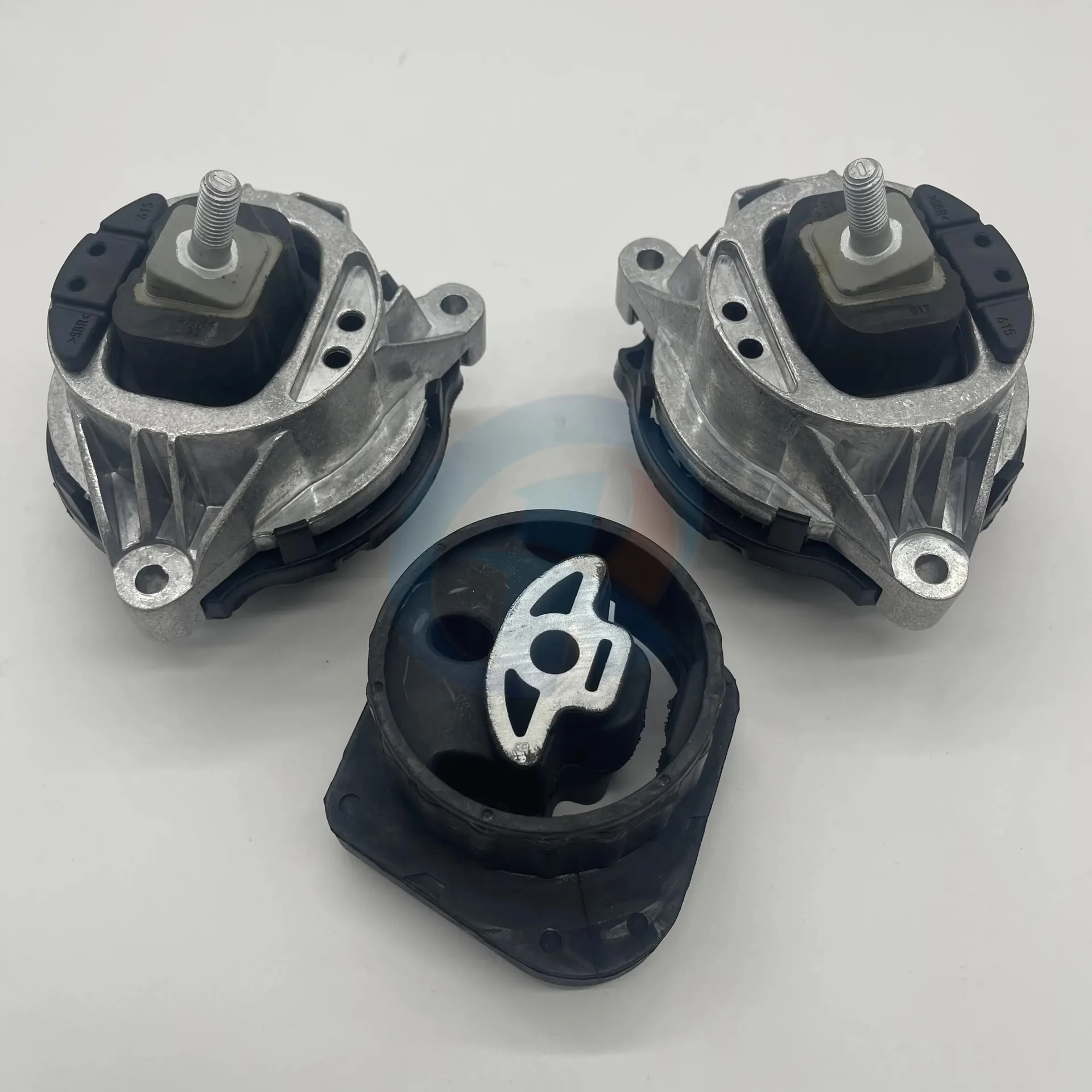 Engine Mount Kit For BMW X3 F25 X4 F26 F32 22116856183 22116856184 22316850468