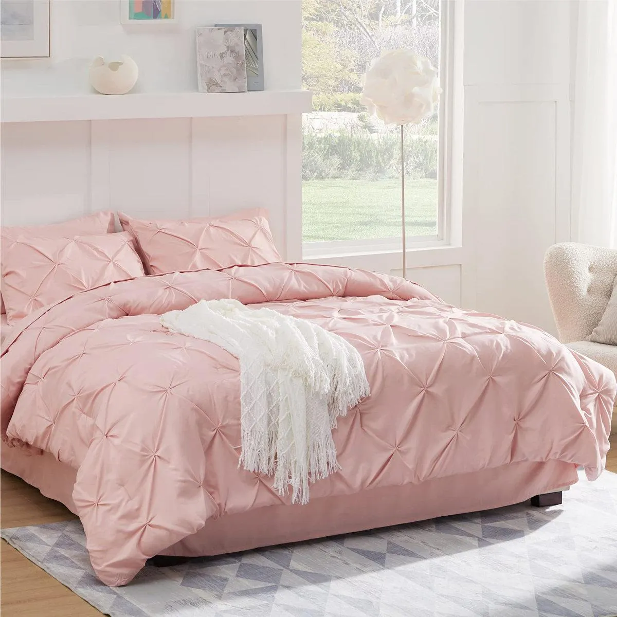 Bedsure Pintuck Pinch Pleat Bedding Sets (Set Of 5 Or 7) Bed-in-a-Bag, 89GSM