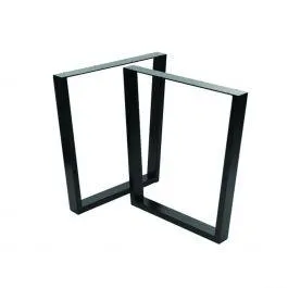 Pattes de table noires en forme de trapèze