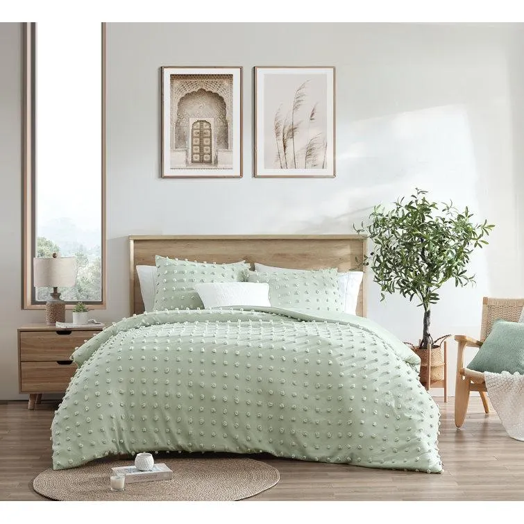 Pom Pom Jaquard Microfiber 3-Piece Comforter Set