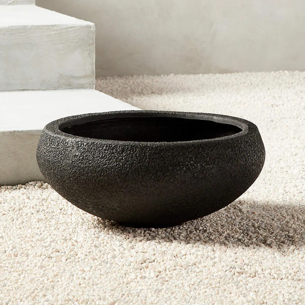 Boka Black Indoor/Outdoor Planter Bowl Small