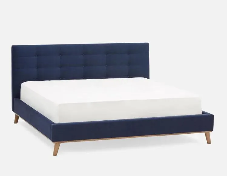 CARME tufted upholstered king size bed
