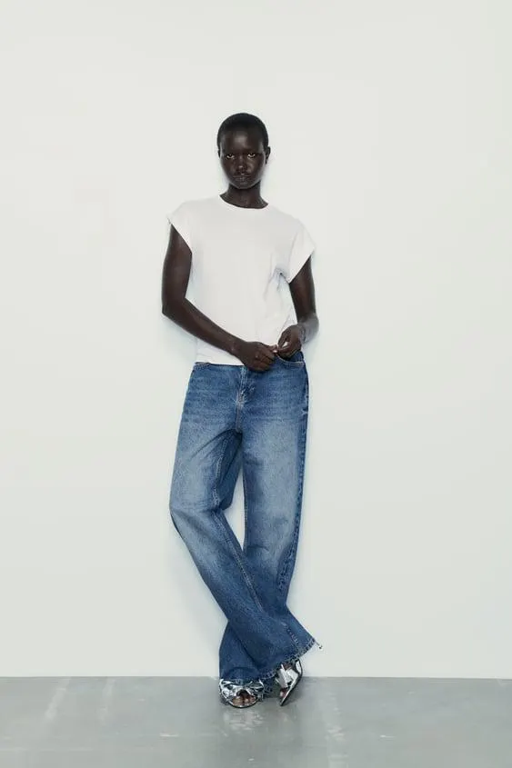 SLEEVE DETAIL COTTON T-SHIRT