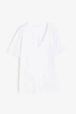 V-neck T-shirt