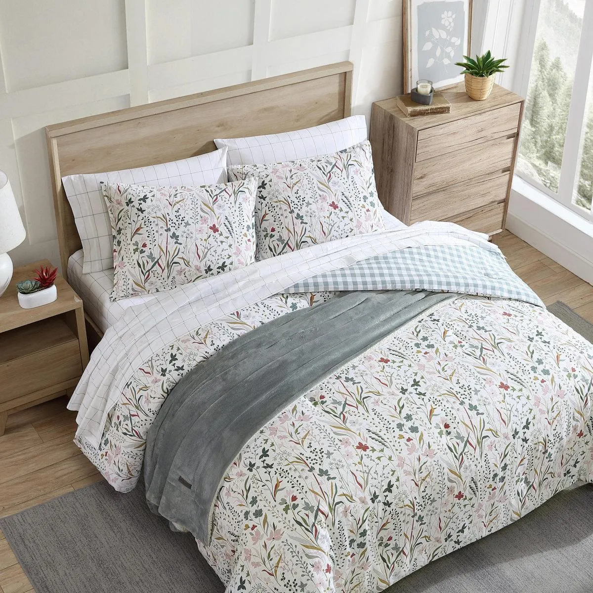 Eddie Bauer Woodland Forest Cotton Reversible Pink Comforter Set