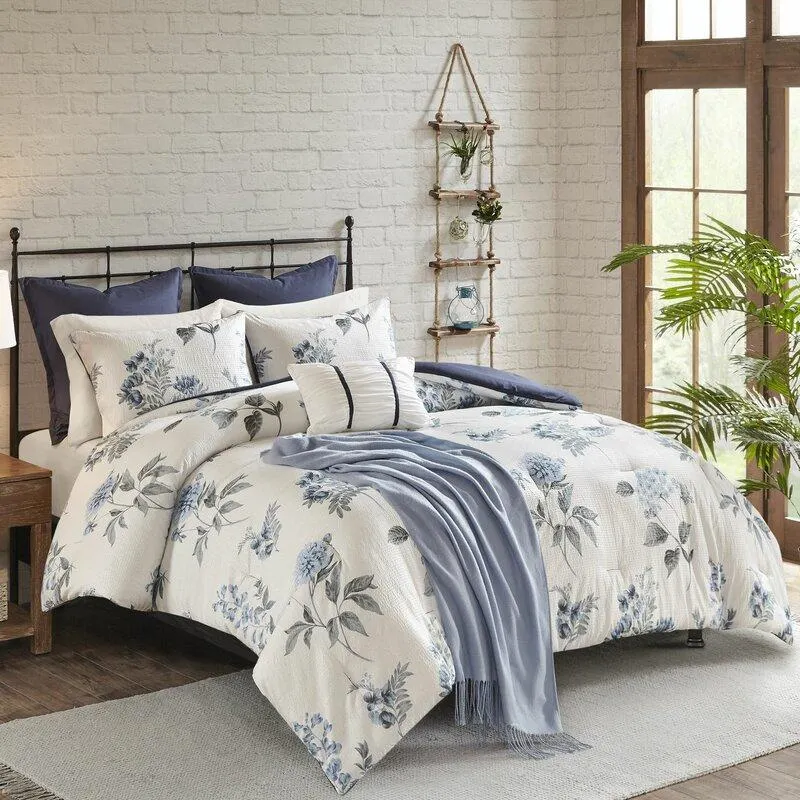 Zennia 7 Piece Seersucker Floral Comforter Set with Throw Blanket