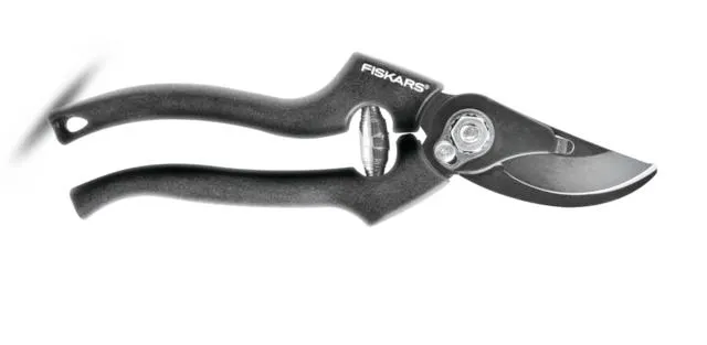 Fiskars Pro Bypass Pruner