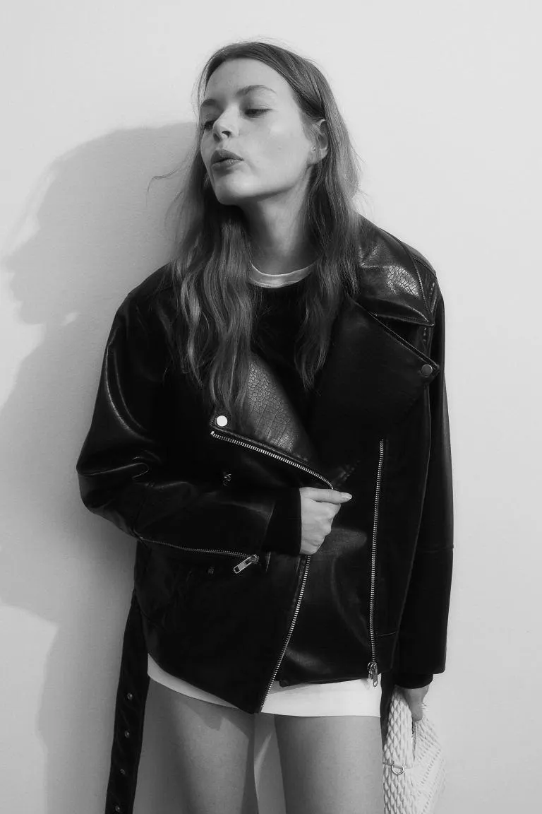 Krokokuvioinen biker-takki